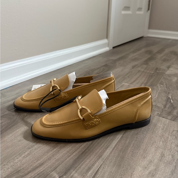 Zara Tan Leather Loafers in size US6.5 - Picture 2 of 7